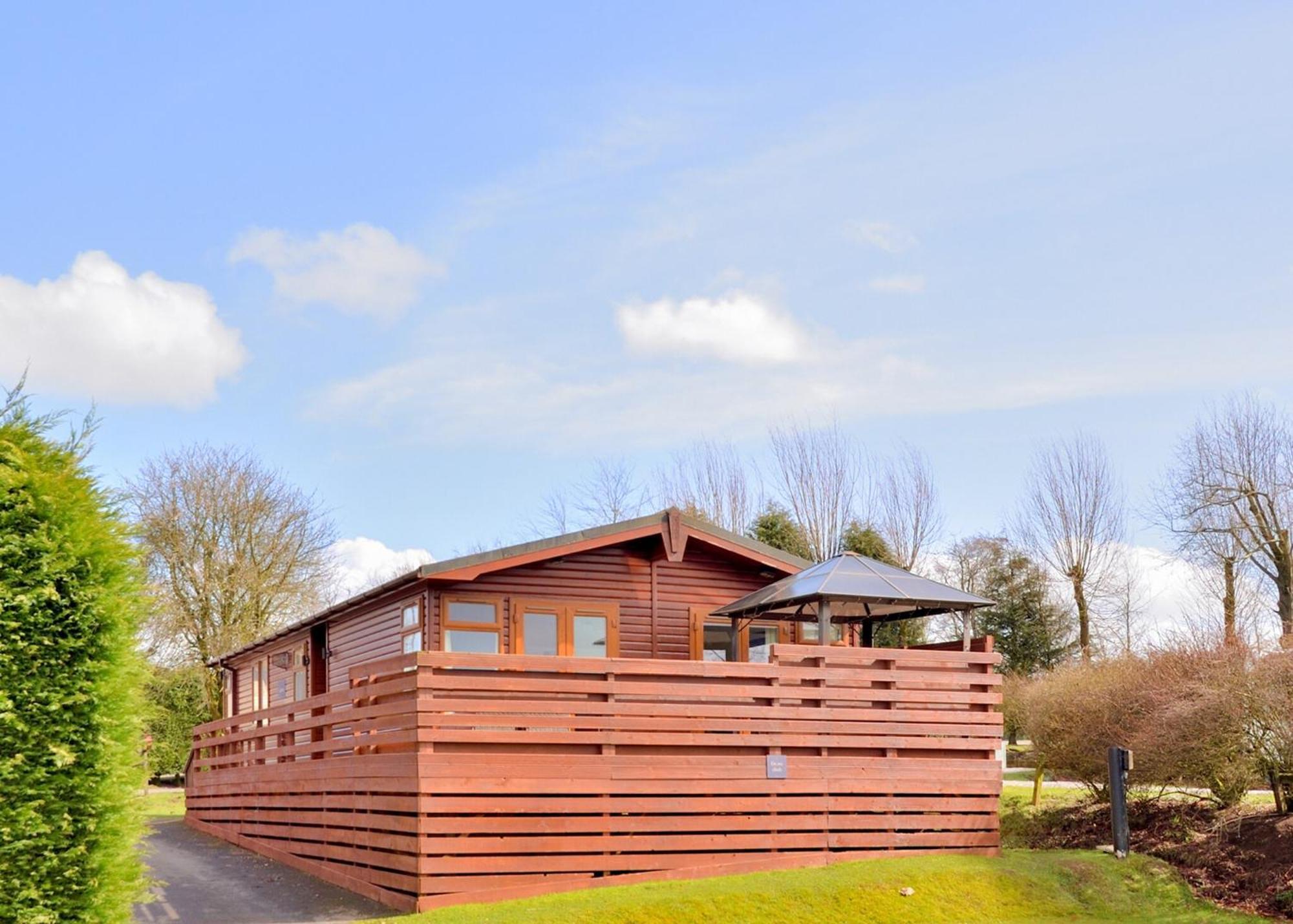 Longnor Wood Holiday Park Exterior photo