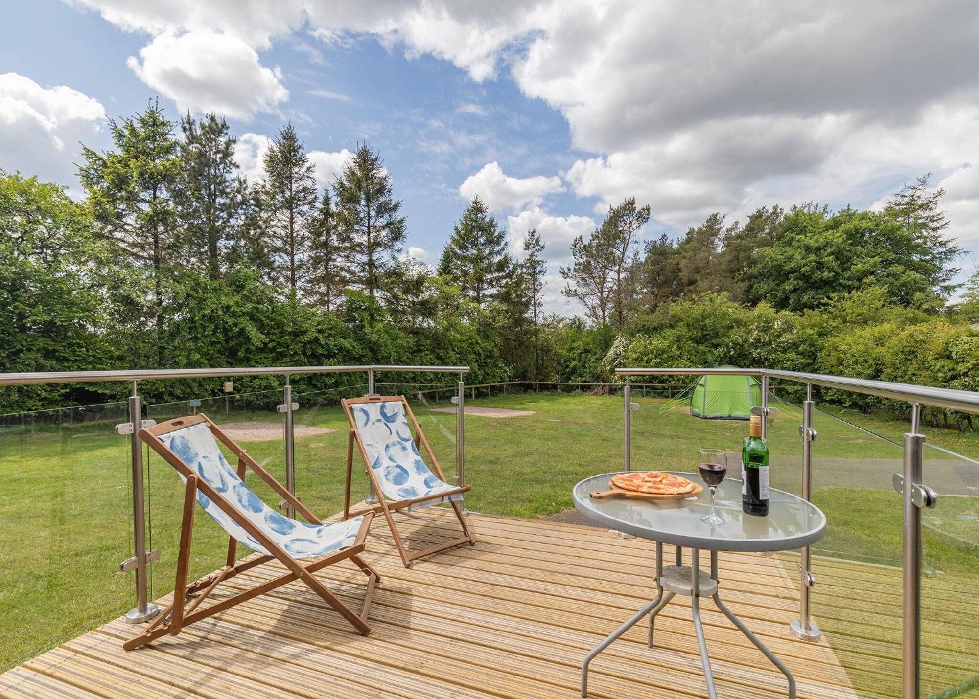 Longnor Wood Holiday Park Exterior photo